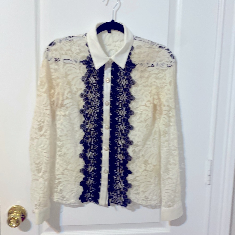 Alberto Makali New York Black and Cream lace blouse sz s